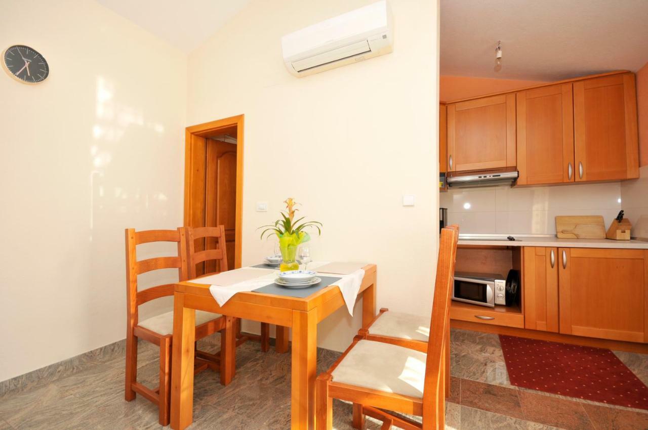 Apartman Beric Trogir Exterior foto
